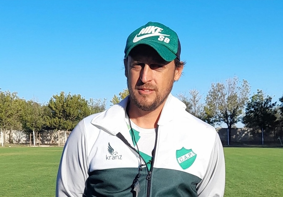 Otros dos técnicos dejaron su cargo
